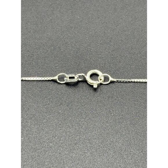 18" New Condition Sterling Silver Paw Print Moon Pendant Necklace 925 - Picture 6 of 11